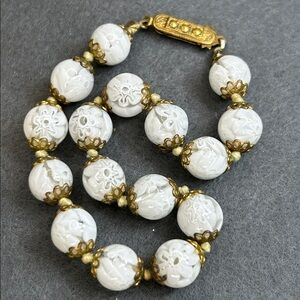 Vintage Venetian White Floral Glass Bracelet